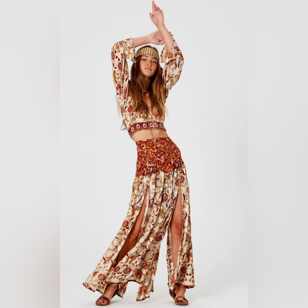 Jens pirate booty Aaliyah skirt set Rare